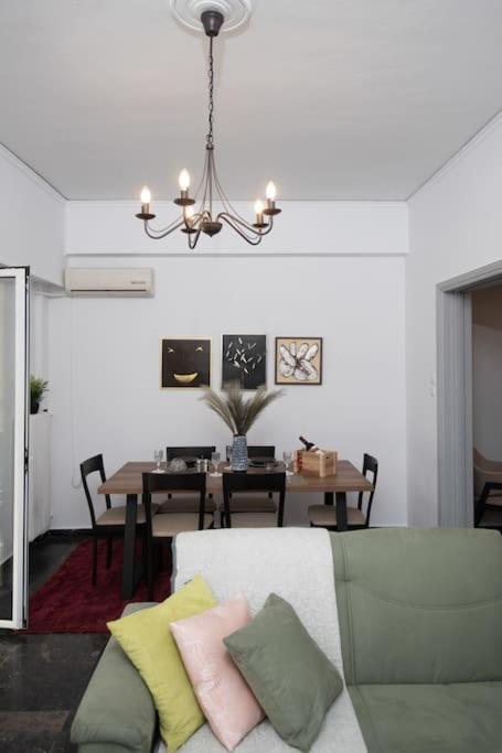 Lovely,Central, Spacious 2-Bedrooms Apartment Pireus Zewnętrze zdjęcie