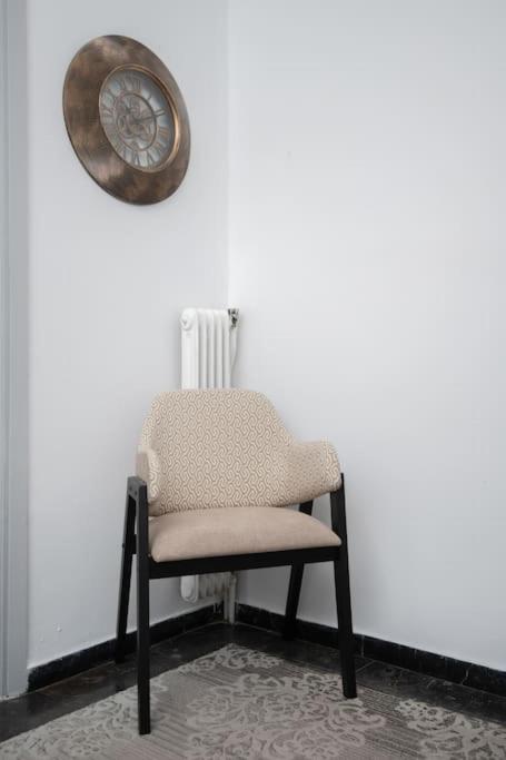 Lovely,Central, Spacious 2-Bedrooms Apartment Pireus Zewnętrze zdjęcie